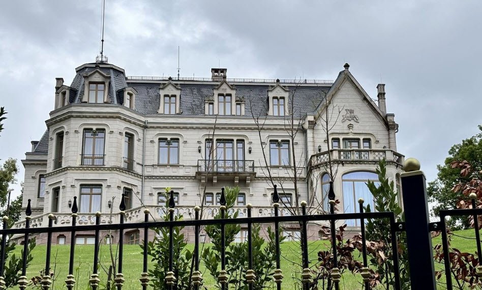 Schloss Seelach Invest GmbH, Germany